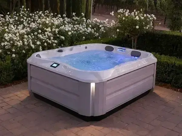 Hot Tubs & Spas