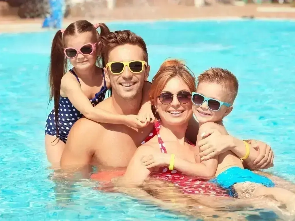 Trusted Lake Country Swimming Pool Contractor for Fast Backyard Builds