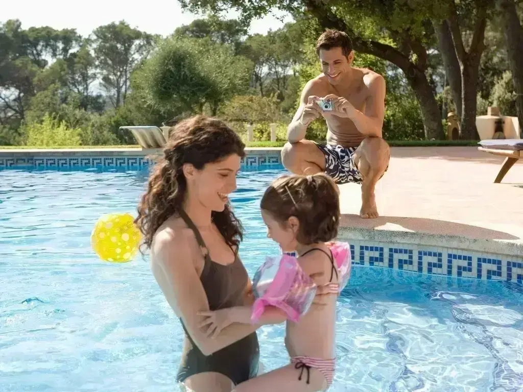 Swimming Pool Contractor